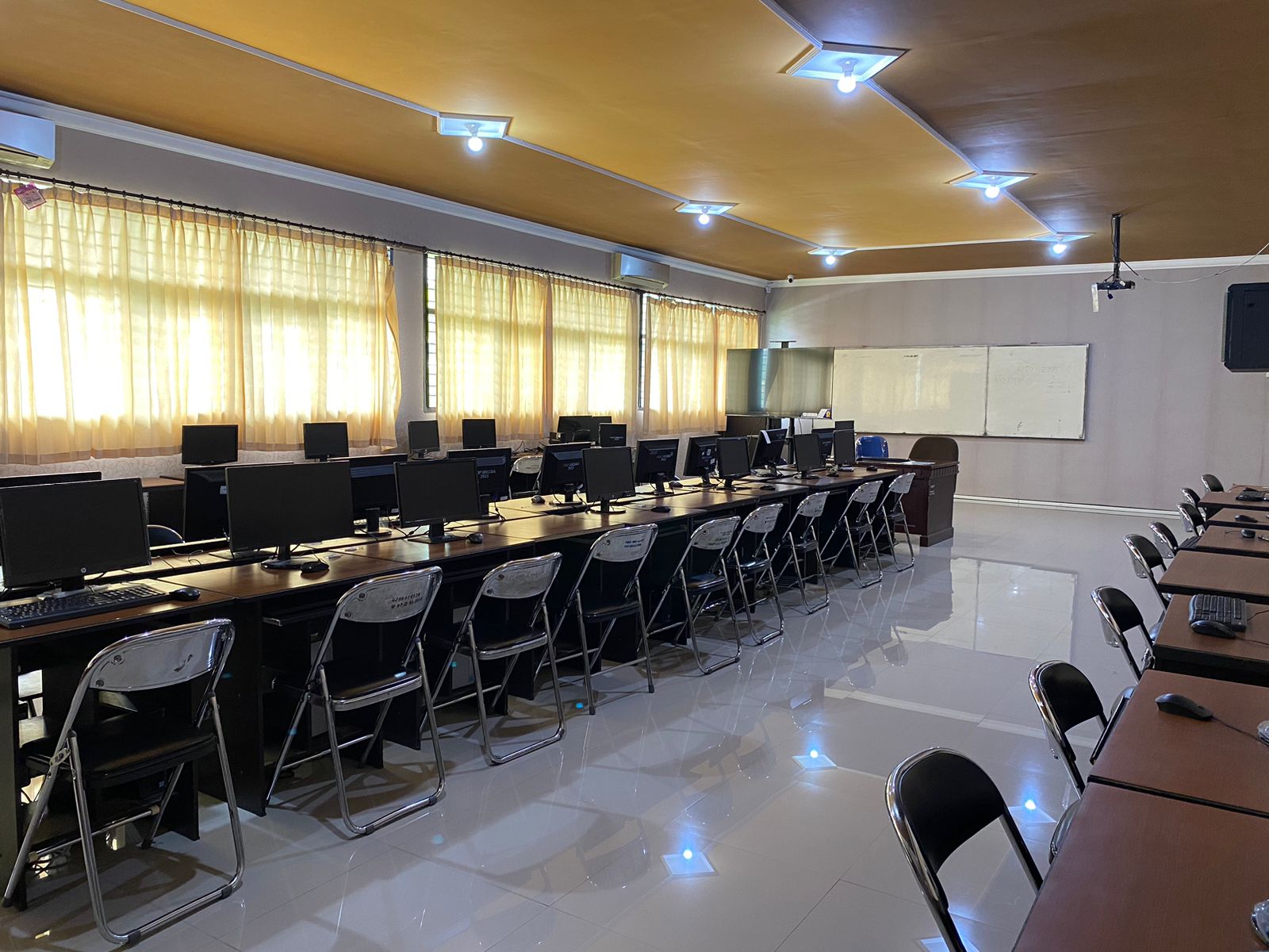 Ruang Multimedia